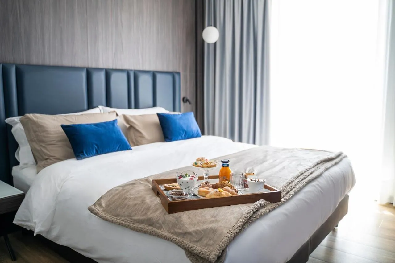 Hotel Leonessa Volla